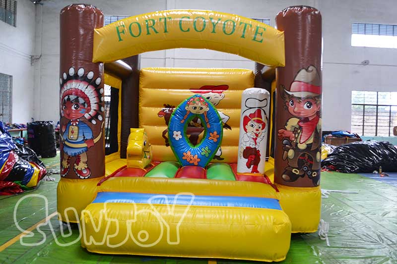 small inflatable bounce house for kids