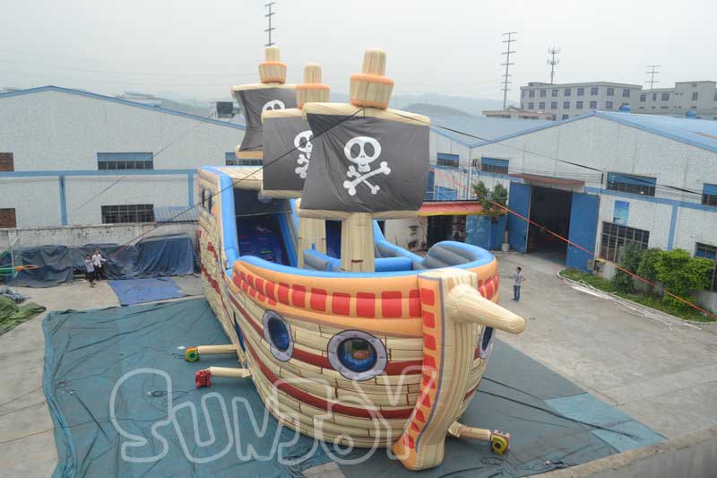 inflatable pirate ship masts raise up