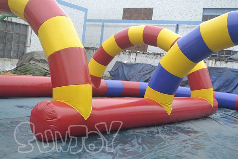middle inflatable structure