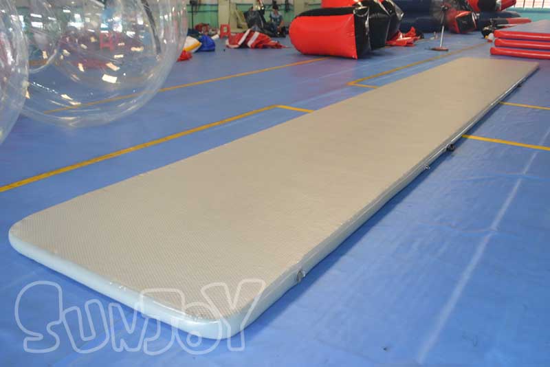 10m gray tumble track details 1