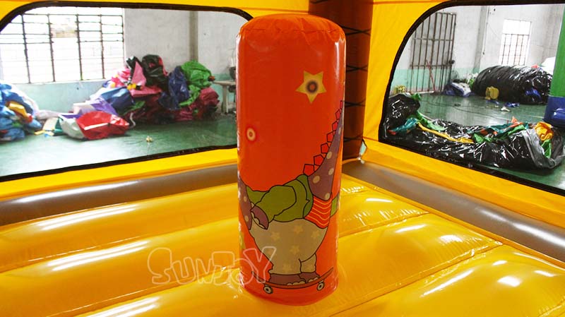 15 feet dinosaur bouncy castle pillar obstacle