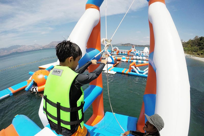 floating water park inflatable games