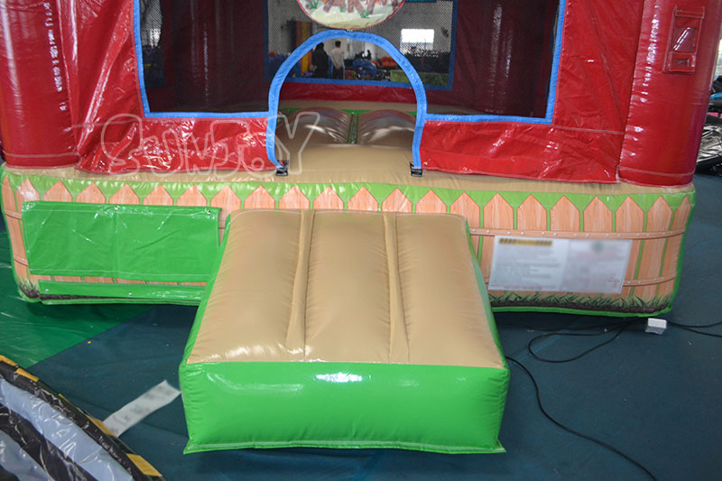 13x13 funny farm bounce house details 2