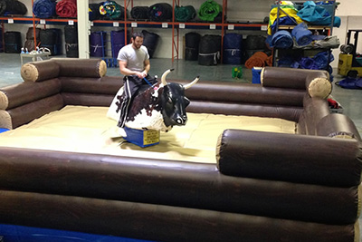 how to ride mechanical bull