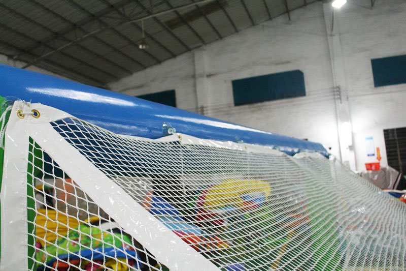inflatable water football goal net details 1