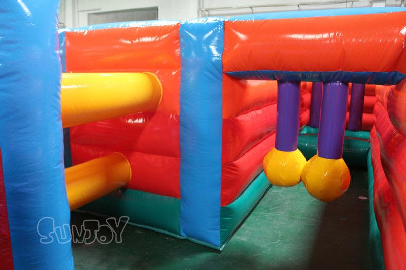 inflatable garden maze details 1