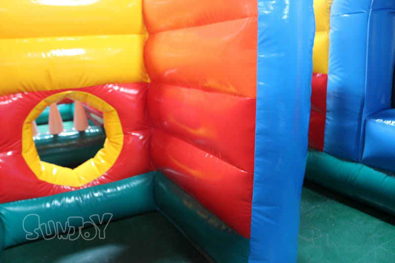 inflatable garden maze details 2