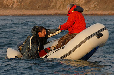 what to do if inflatable boat gets a puncture on the water