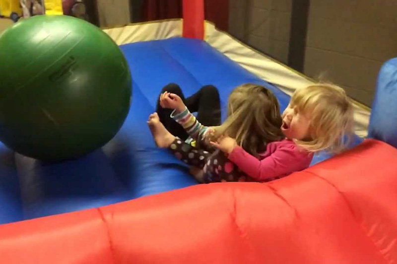 injury risks for kids to play in bounce house